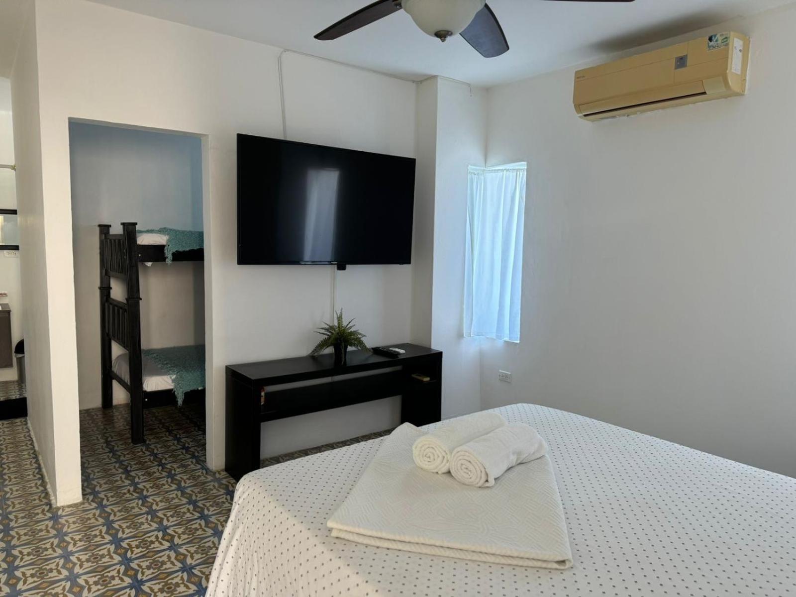 Hotel Boutique Chateau De La Mar Juan de Acosta エクステリア 写真